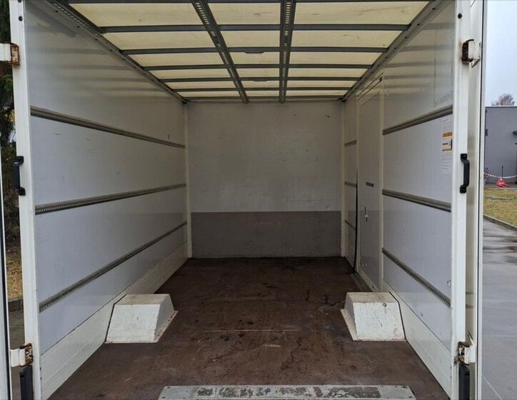 Volkswagen Transporter Skříň 2,0 l 110 kw