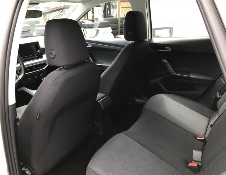 Seat Arona 7