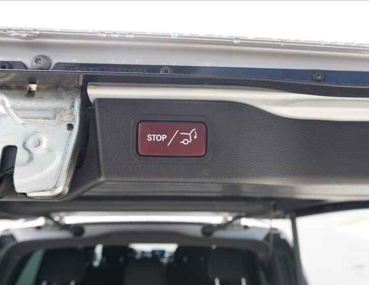 Mercedes-Benz Třídy V VAN-Minibus 2,0 l 174 kw