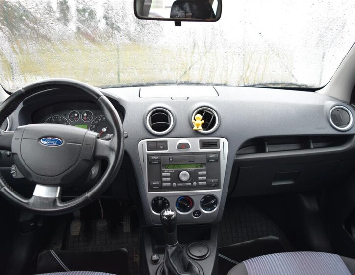 Ford Fusion Kombi 1,4 l 59 kw