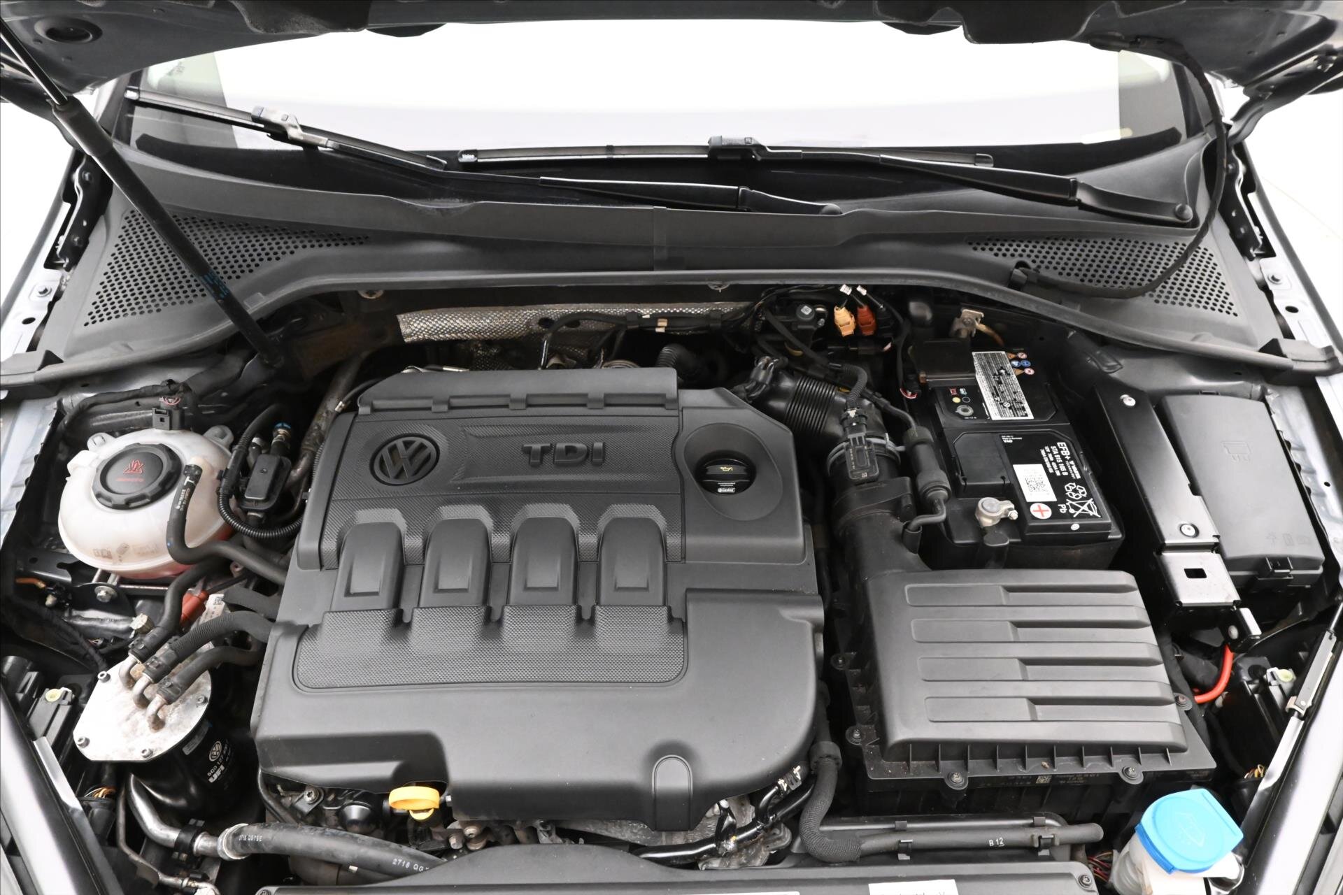 Volkswagen Golf Kombi 1,6 l 85 kw