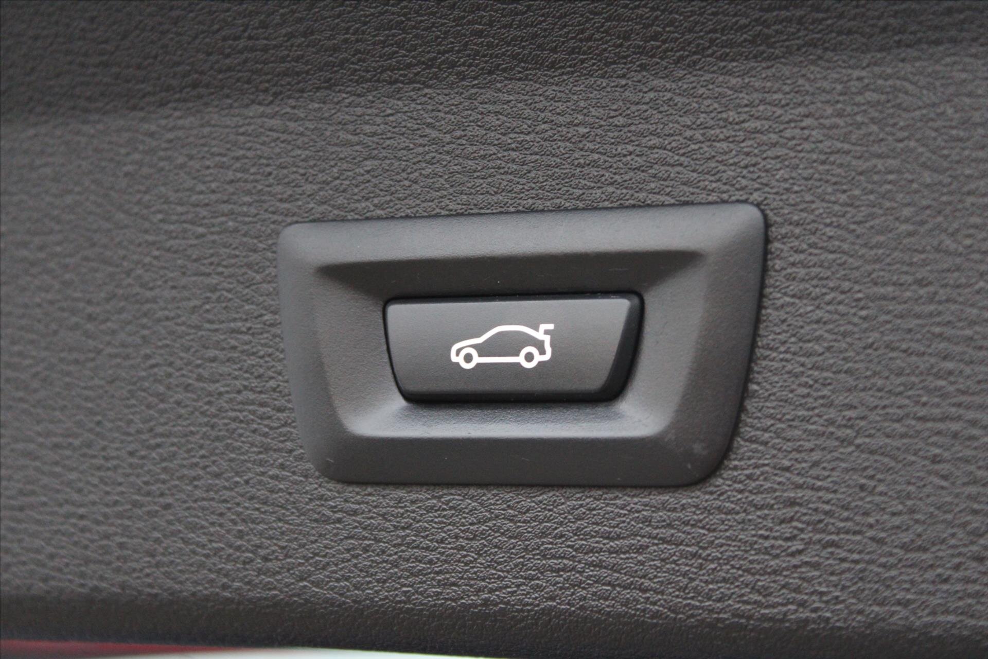 BMW X1 SUV 2,0 l 110 kw