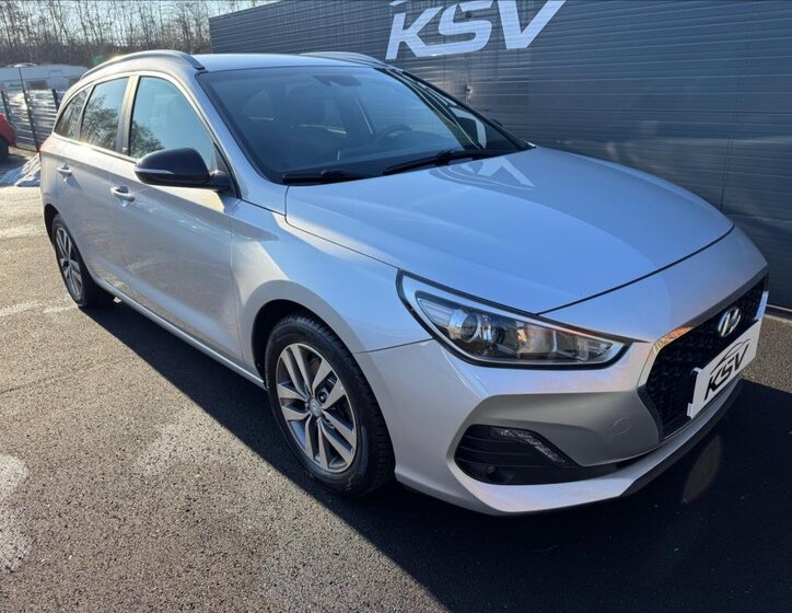 Hyundai i30 Kombi 1,4 l 103 kw