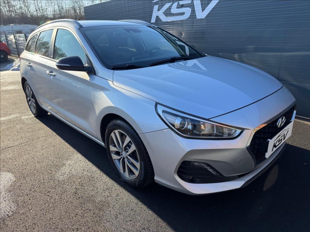 Hyundai i30 Kombi 1,4 l 103 kw