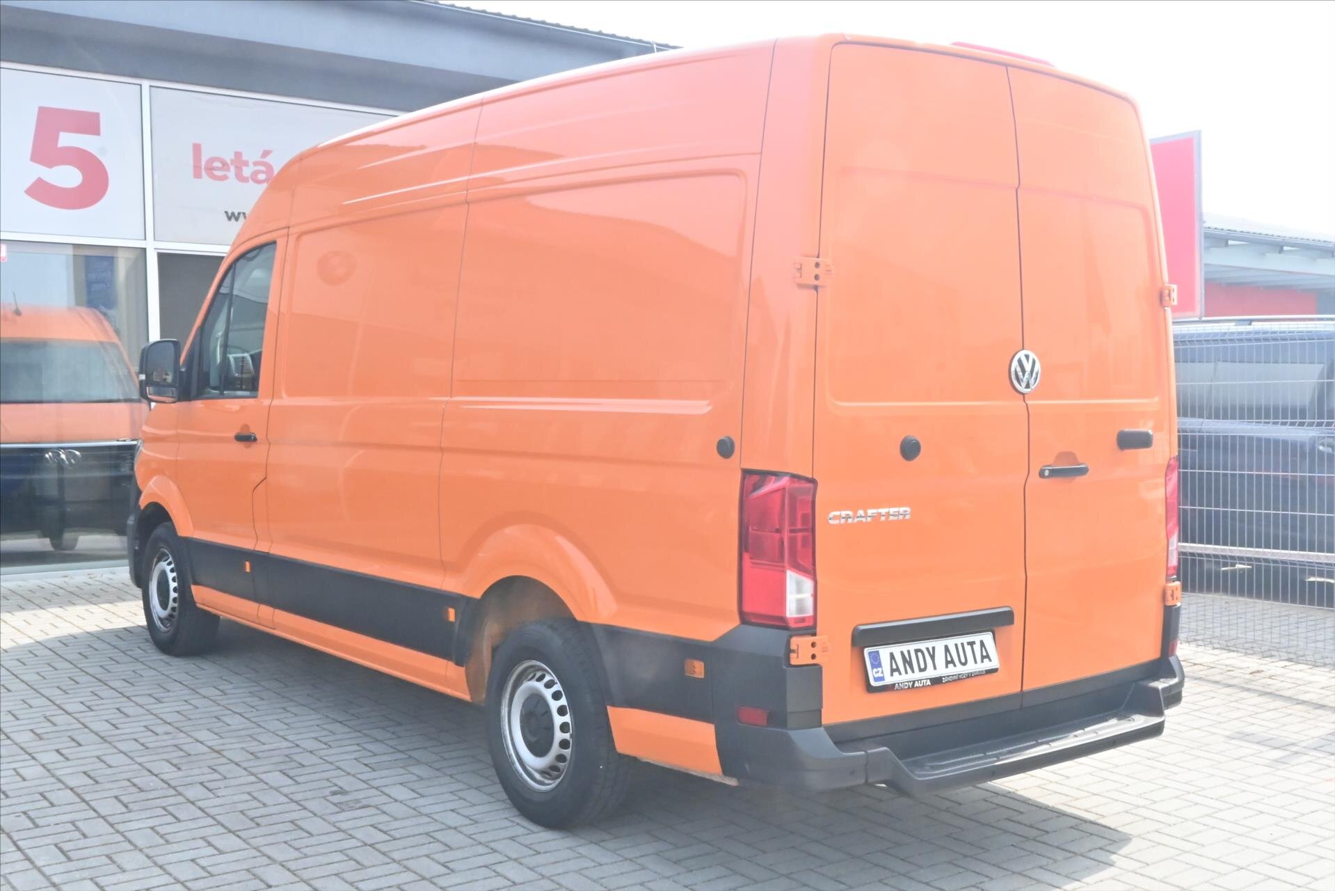 Volkswagen Crafter Skříň 2,0 l 103 kw