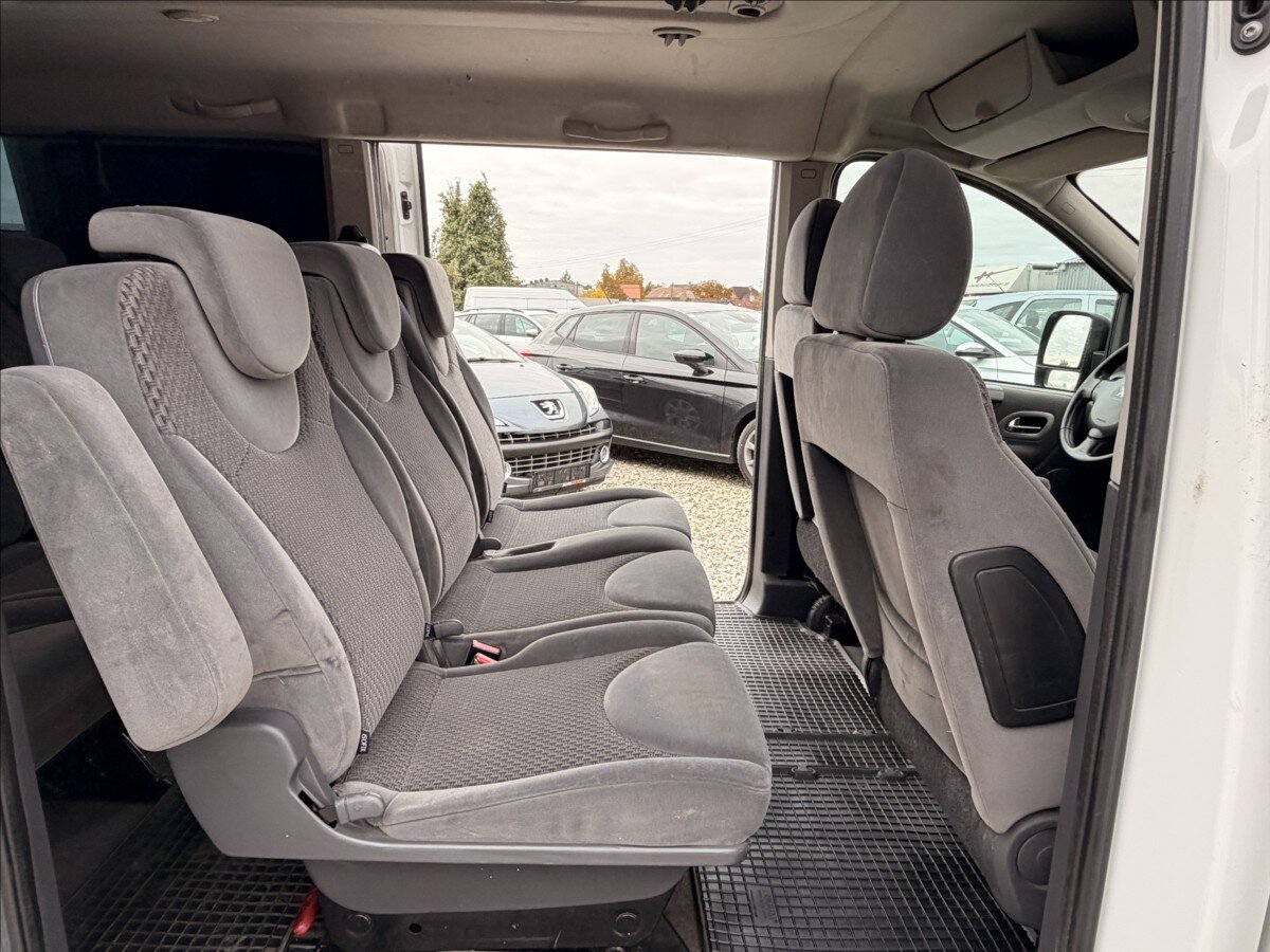 Peugeot Expert Tepee MPV 2,0 l 120 kw