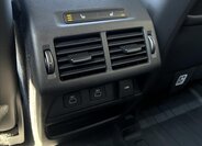 Land Rover Discovery Sport SUV / Terénní 2,0 l 150 kw