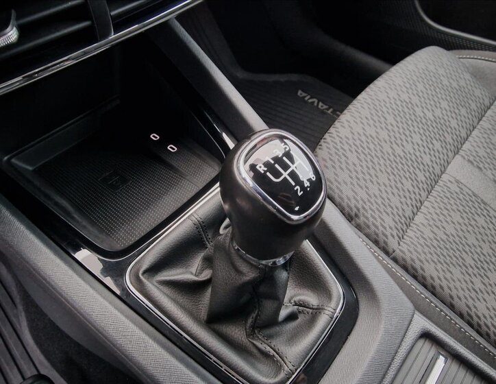 Škoda Octavia Sedan 1,5 l 110 kw