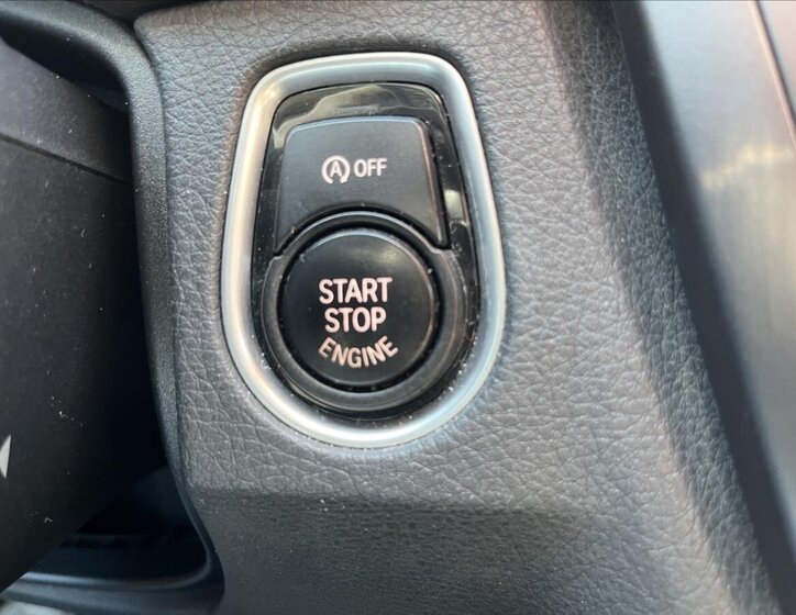 BMW Řada 3 Sedan / Limuzína 2,0 l 135 kw