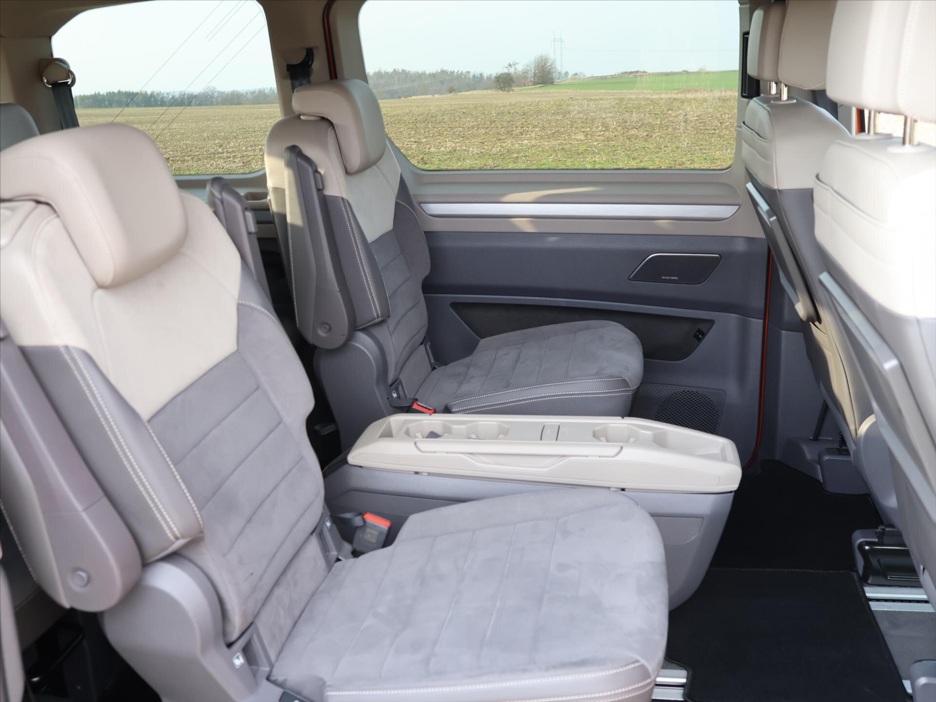 Volkswagen Multivan Kombi 1,4 l 110 kw