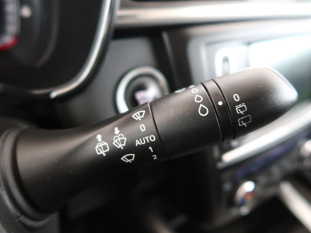 Renault Kadjar SUV / Terénní 1,6 l 96 kw