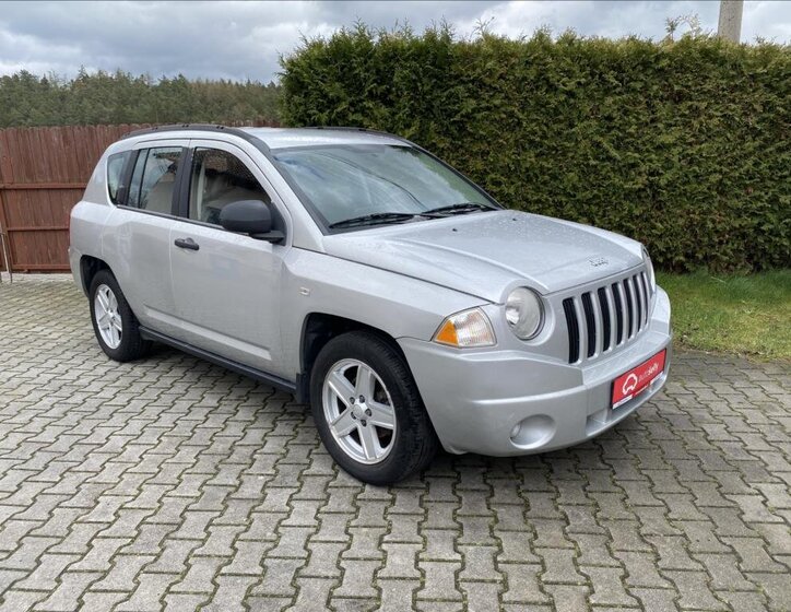 Jeep Compass SUV 2,0 l 103 kw