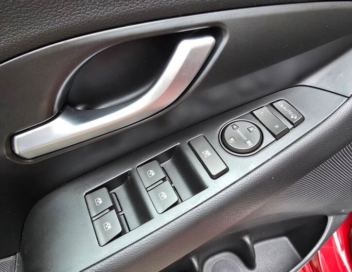 Hyundai i30 Hatchback 1,5 l 118 kw