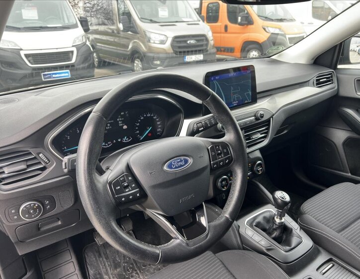 Ford Focus 19