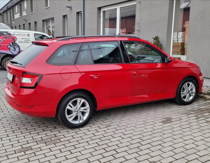 Škoda Fabia Kombi 999,0 70 kw