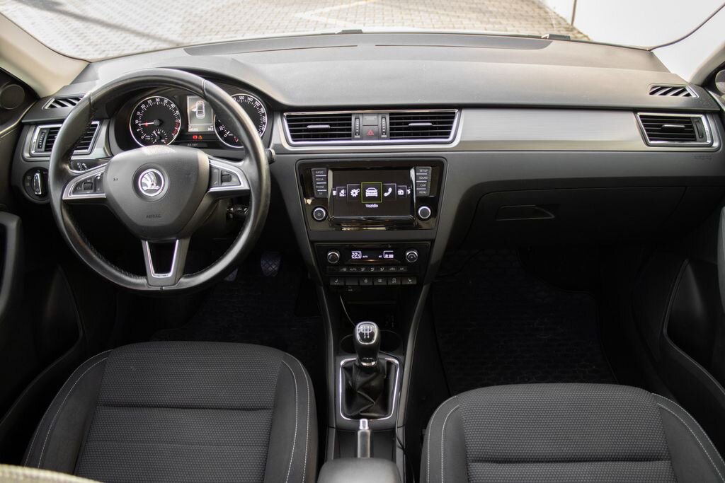 Škoda Rapid Sedan / Limuzína 1,4 l 66 kw