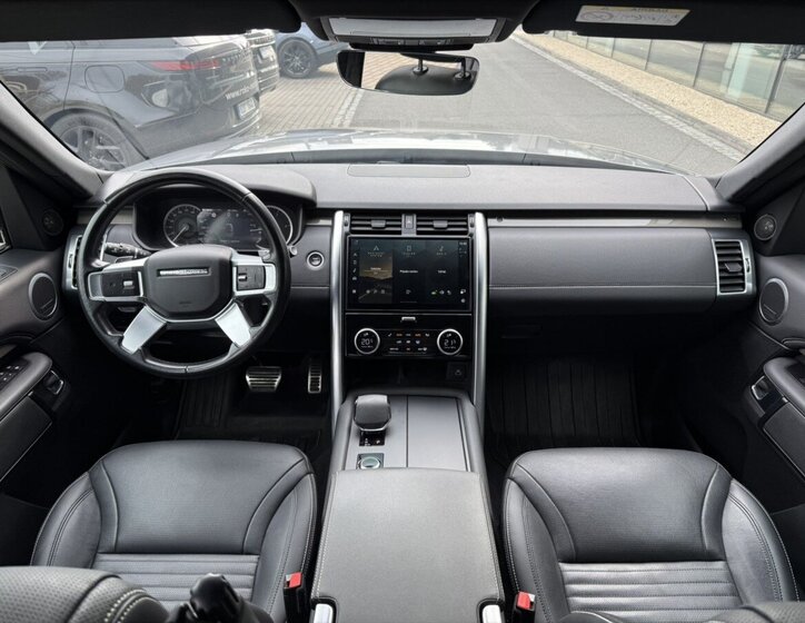 Land Rover Discovery SUV / Terénní 3,0 l 221 kw