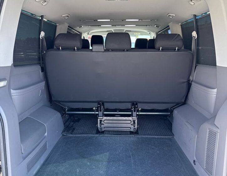 Volkswagen Caravelle 27