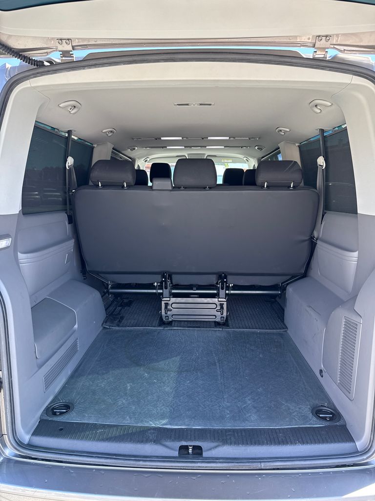 Volkswagen Caravelle