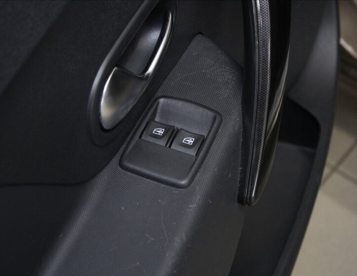 Dacia Logan Kombi 999,0 54 kw