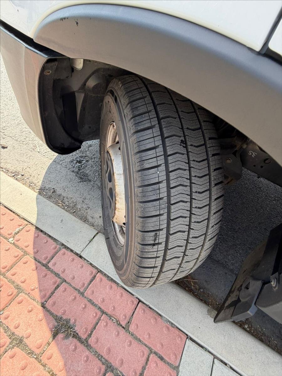 Iveco Daily Ostatní 2,3 l 115 kw