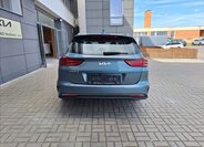 KIA Ceed 5