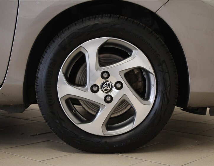 Toyota Yaris Hatchback 1,5 l 74 kw