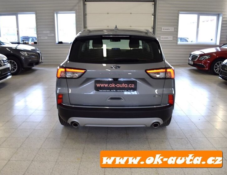 Ford Kuga SUV 2,5 l 165 kw