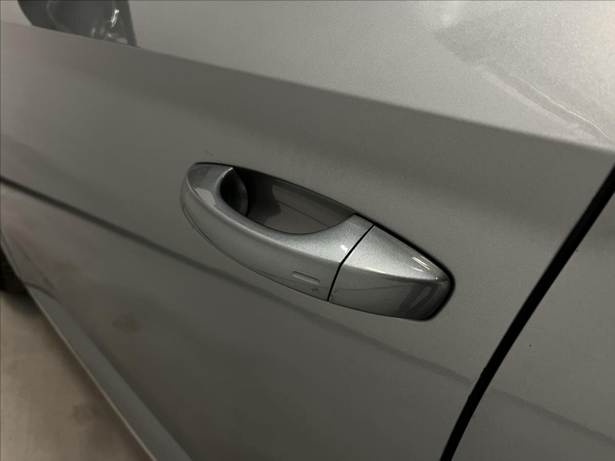 Škoda Superb Kombi 2,0 l 140 kw