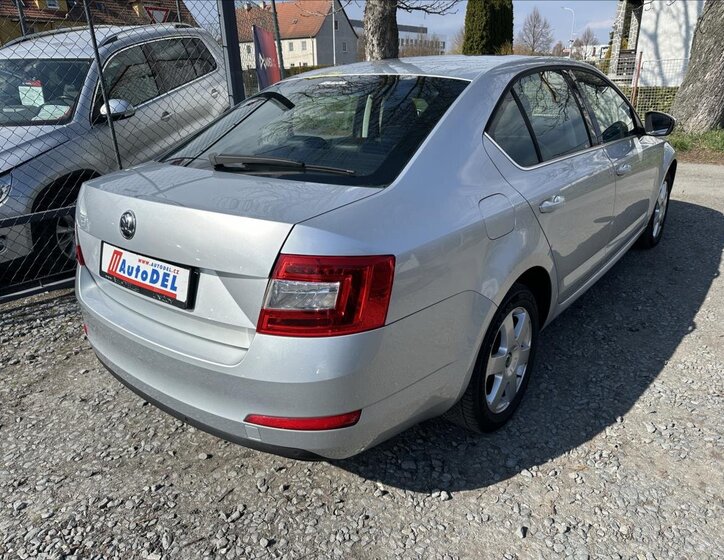 Škoda Octavia Liftback 1,4 l 103 kw