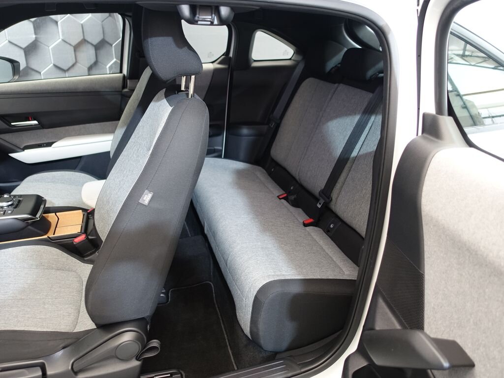 Mazda MX-30 SUV 0,0 107 kw