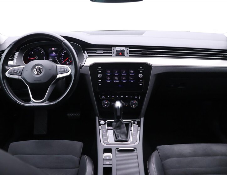 Volkswagen Passat Kombi 2,0 l 140 kw