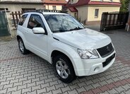 Suzuki Grand Vitara 1