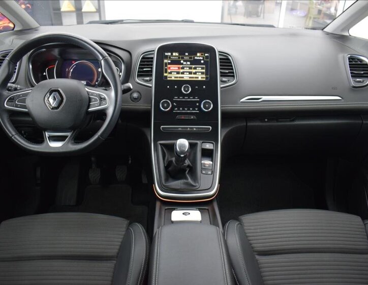 Renault Grand Scénic 18