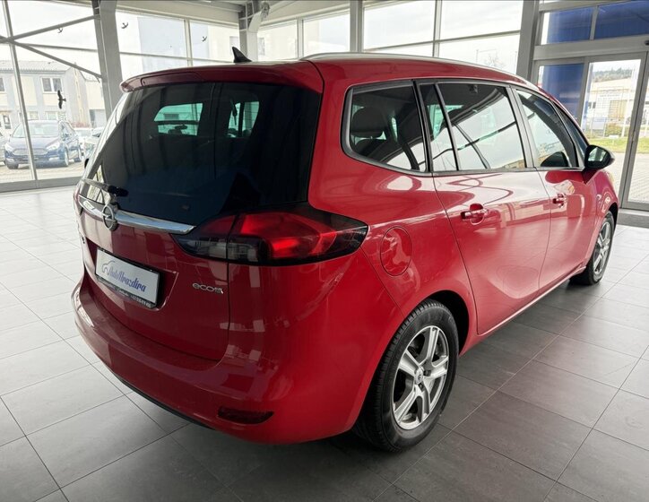 Opel Zafira MPV 2,0 l 96 kw