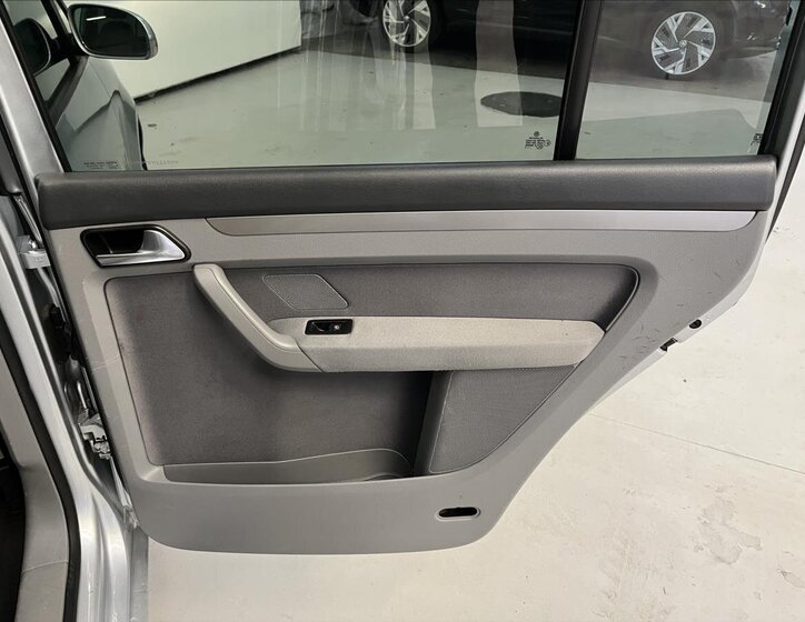 Volkswagen Touran 23