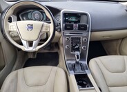 Volvo XC60 8
