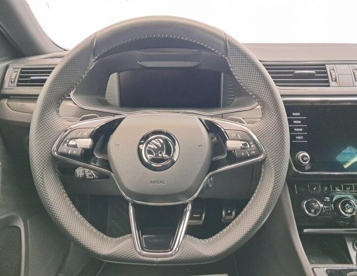 Škoda Superb Kombi 2,0 l 147 kw