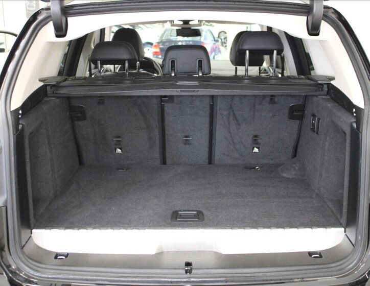 BMW X3 SUV 2,0 l 215 kw