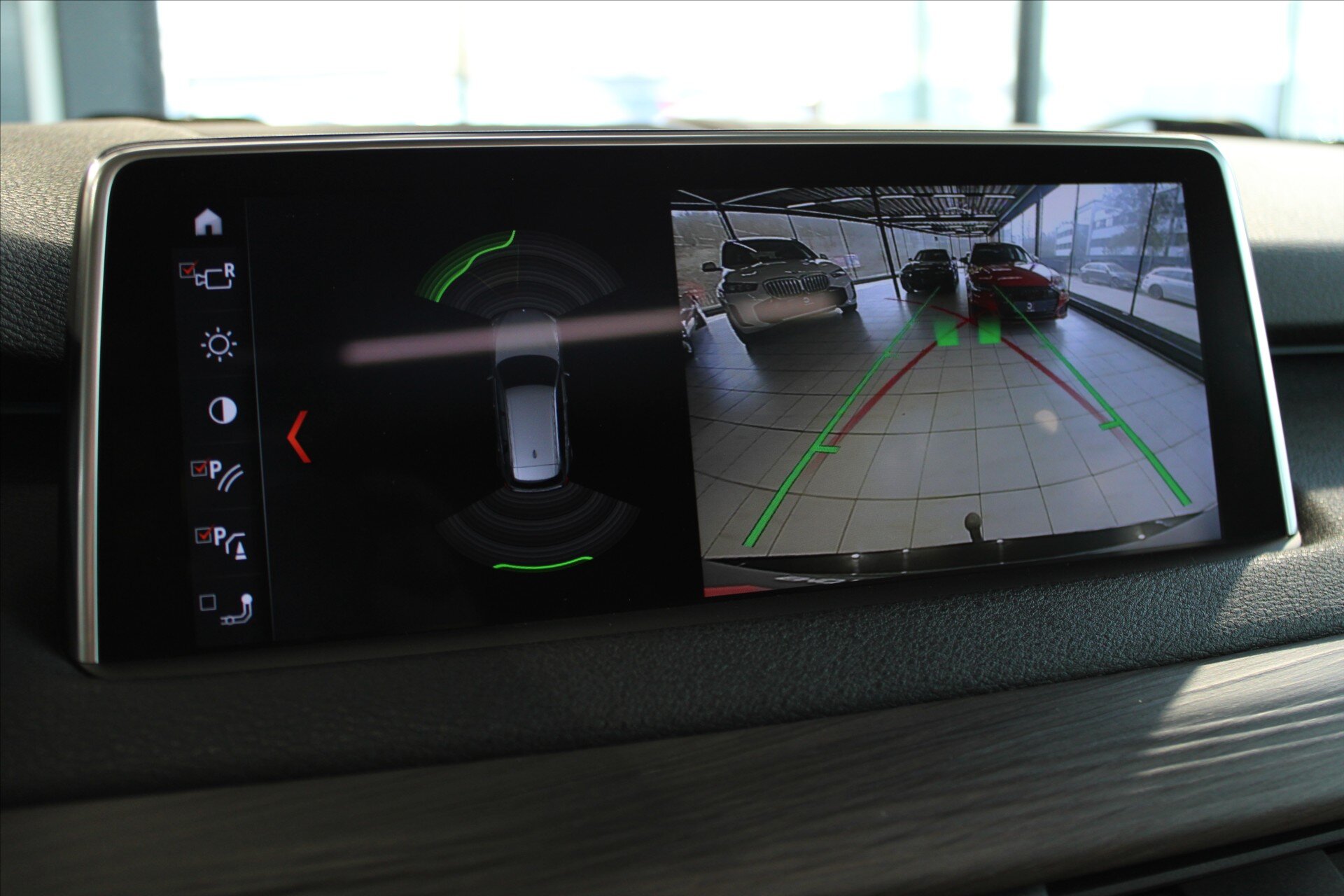 BMW X5 SUV / Terénní 3,0 l 230 kw