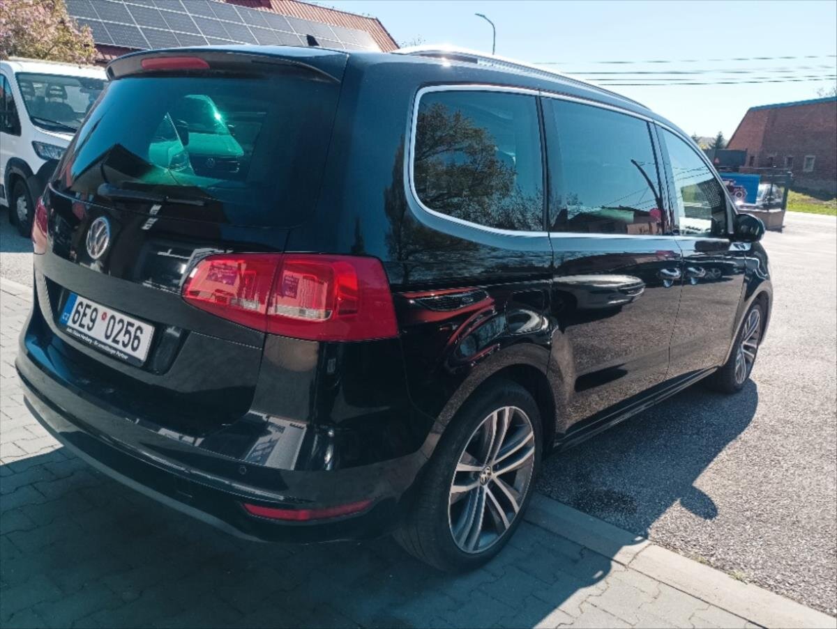 Volkswagen Sharan Kombi 2,0 l 130 kw