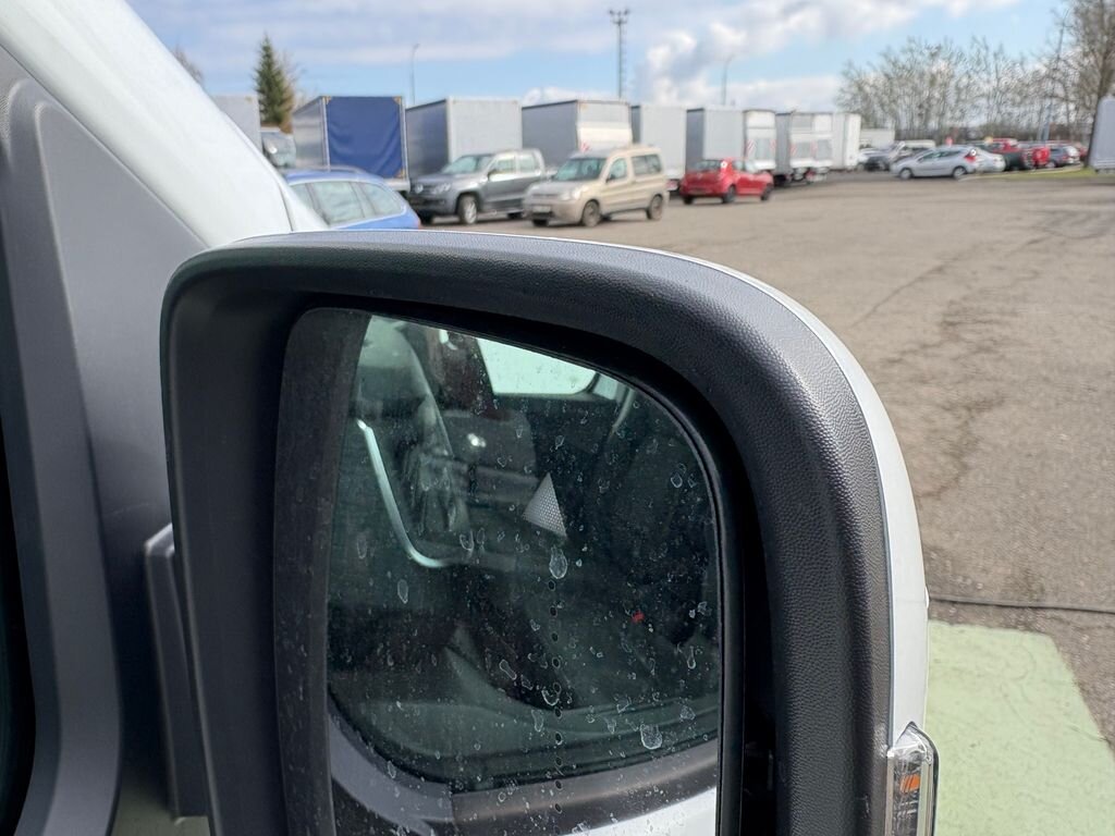 Renault Trafic Skříň 2,0 l 96 kw