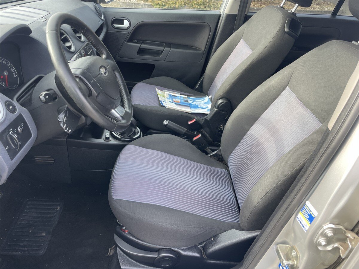 Ford Fusion Kombi 1,4 l 59 kw