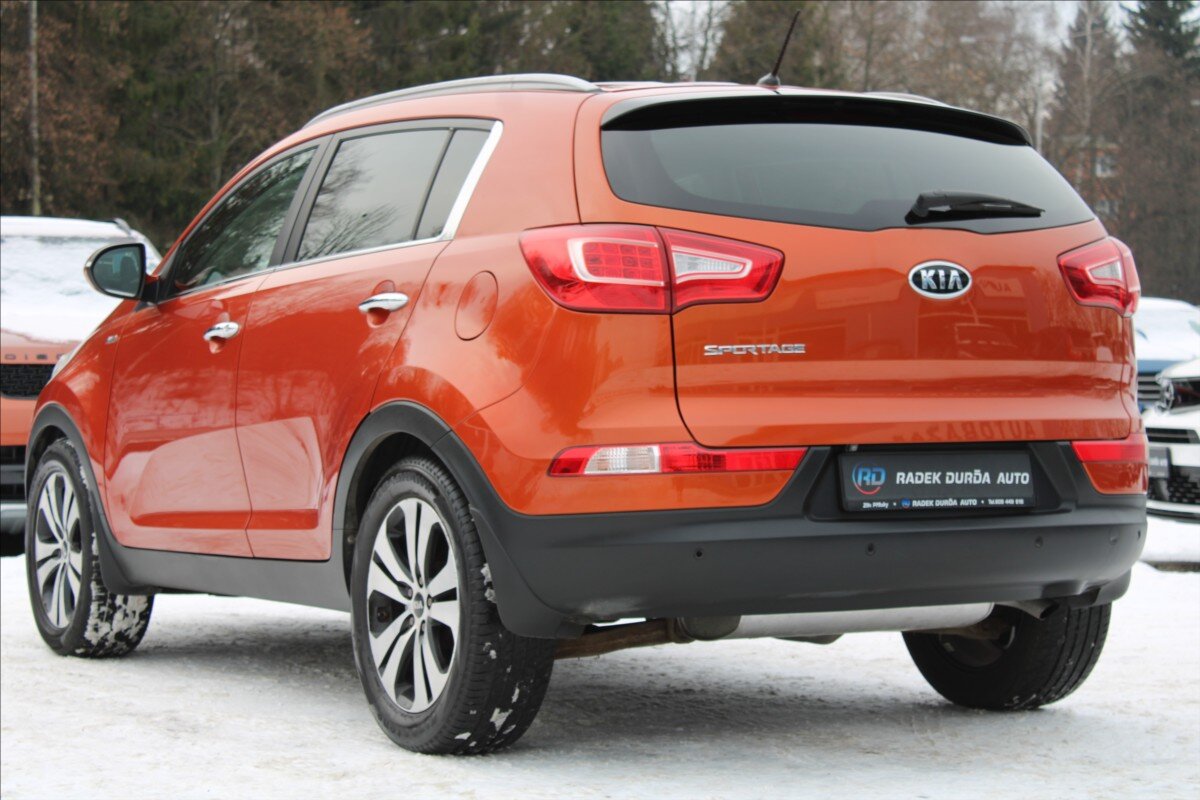 KIA Sportage SUV 2,0 l 120 kw