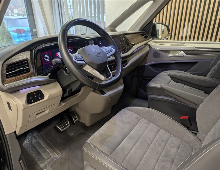 Volkswagen Multivan VAN / Minibus 1,5 l 130 kw