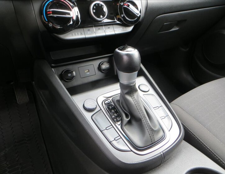 Hyundai Kona SUV / Terénní 998,0 88 kw