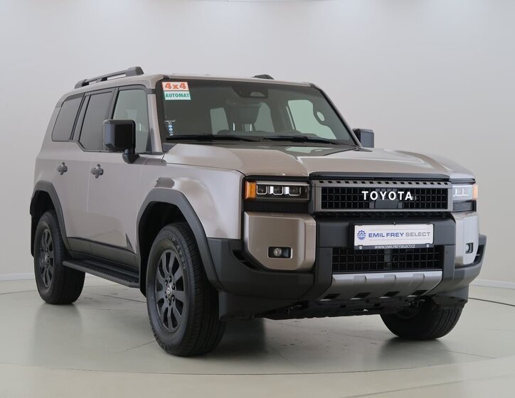Toyota Land Cruiser SUV / Terénní 2,8 l 151 kw