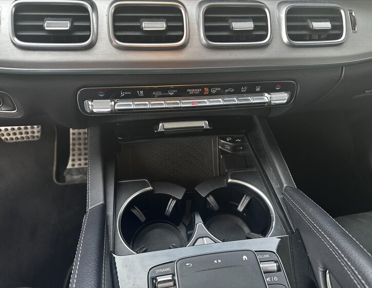 Mercedes-Benz GLE SUV / Terénní 2,0 l 143 kw