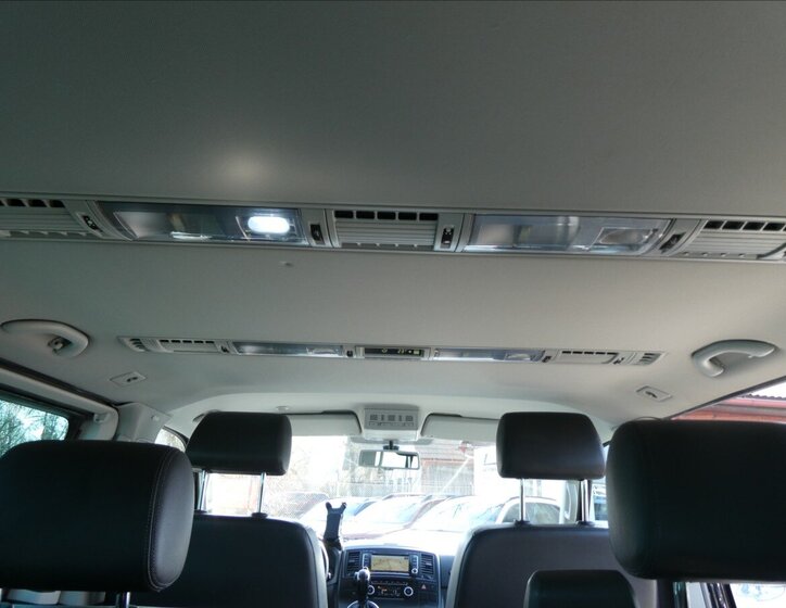 Volkswagen Multivan Ostatní 2,0 l 132 kw