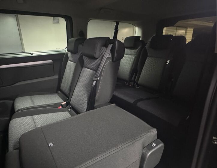 Toyota ProAce Verso 11